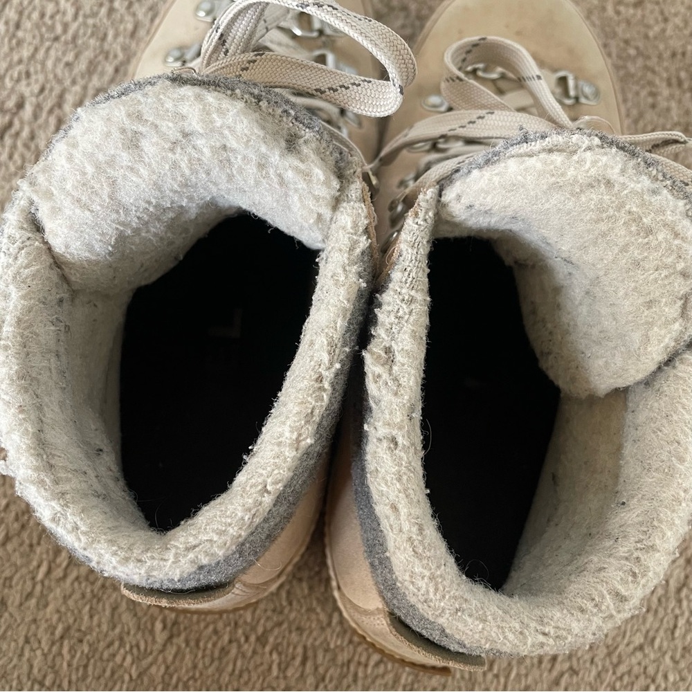 Sorel Out N About Beige Suede Women’s Lace-Up Ankle Boots 8 Waterproof Faux Fur - Picture 9 of 14